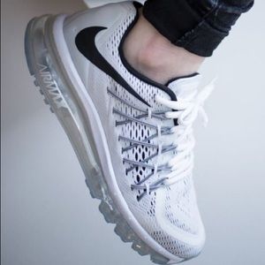 2015 Women’s Nike Air Max